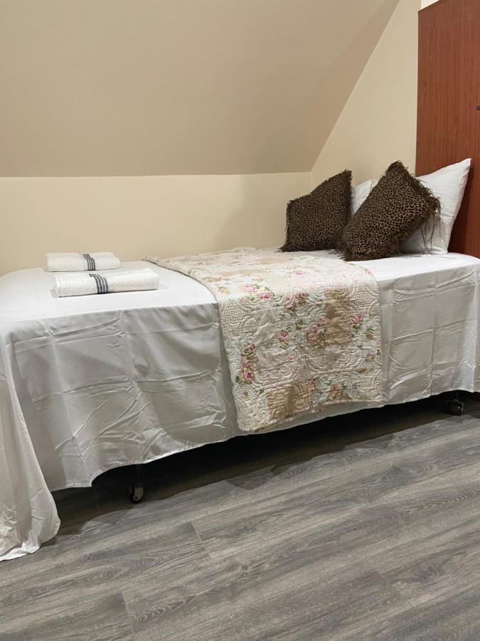 A Comfortable Room New York Extérieur photo